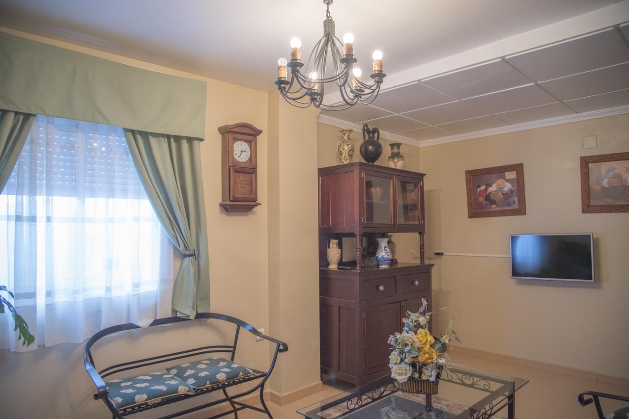 מונסטריו Hostal Dp El Pilar מראה חיצוני תמונה